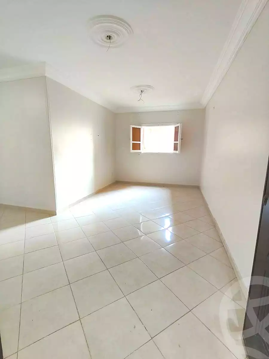 https://aqarmap.com.eg/ar/listing/6659243-for-sale-alexandria-el-asafra-l-sfr-bhry