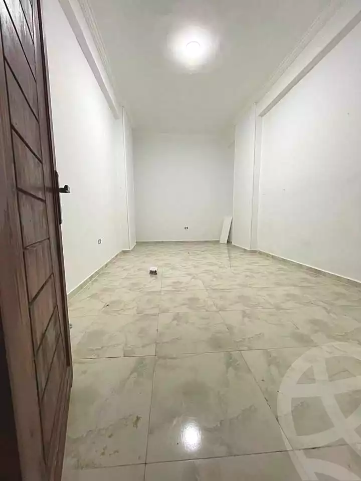 https://aqarmap.com.eg/ar/listing/6659523-for-sale-alexandria-l-jmy-lbytsh-bianchiii-el-arbaeen-st