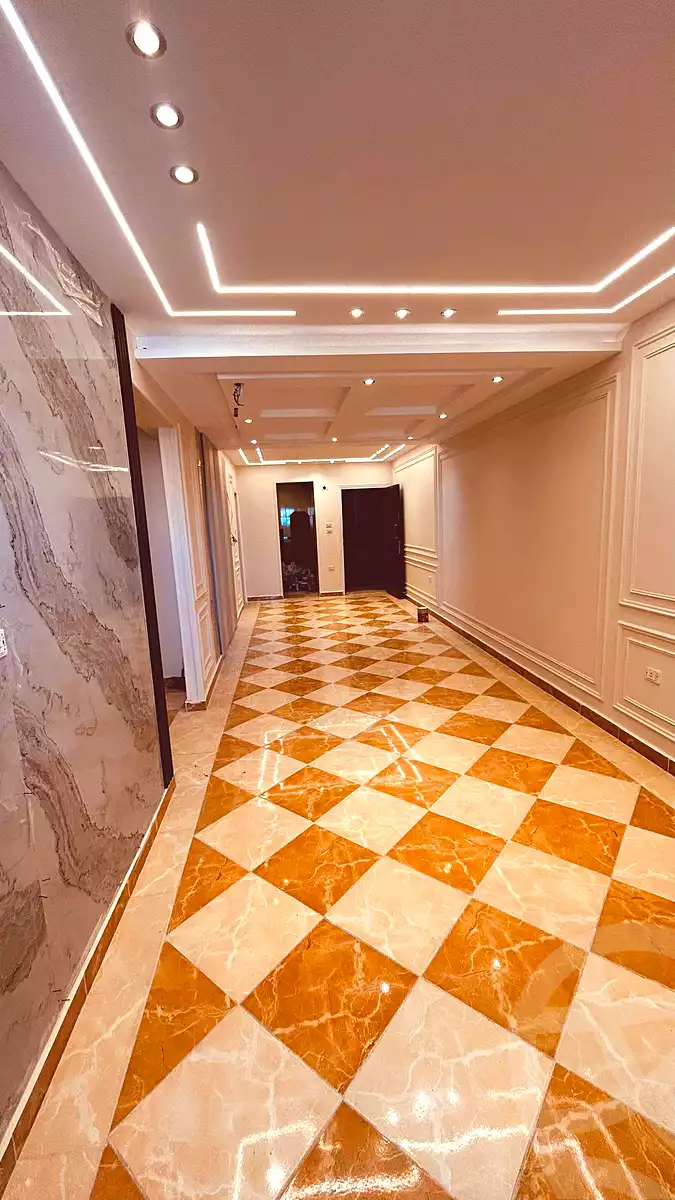 https://aqarmap.com.eg/en/listing/6659570-for-sale-alexandria-lsywf-el-falki