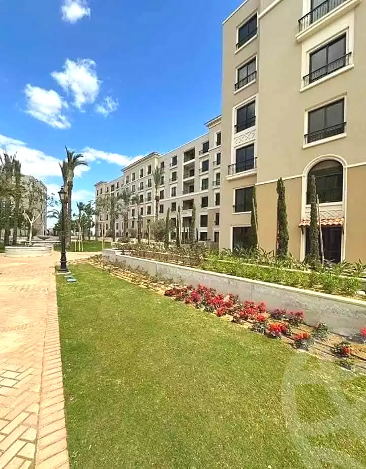 https://aqarmap.com.eg/ar/listing/6659898-for-sale-cairo-el-sheikh-zayed-city-compounds-kmbwnd-fyldj-wyst-dr-llttwyr