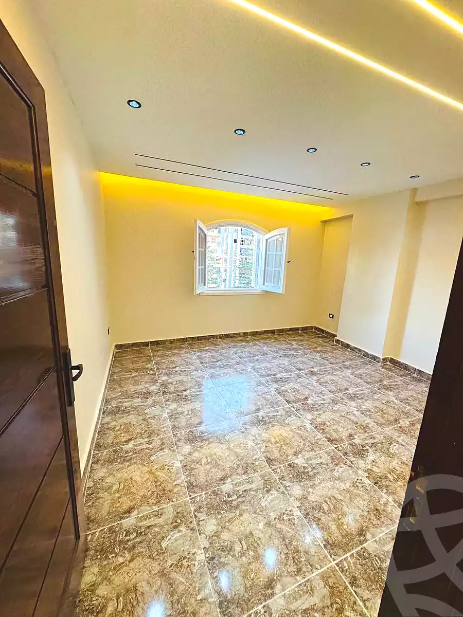 https://aqarmap.com.eg/ar/listing/6660124-for-sale-alexandria-l-jmy-lbytsh-bianchiii