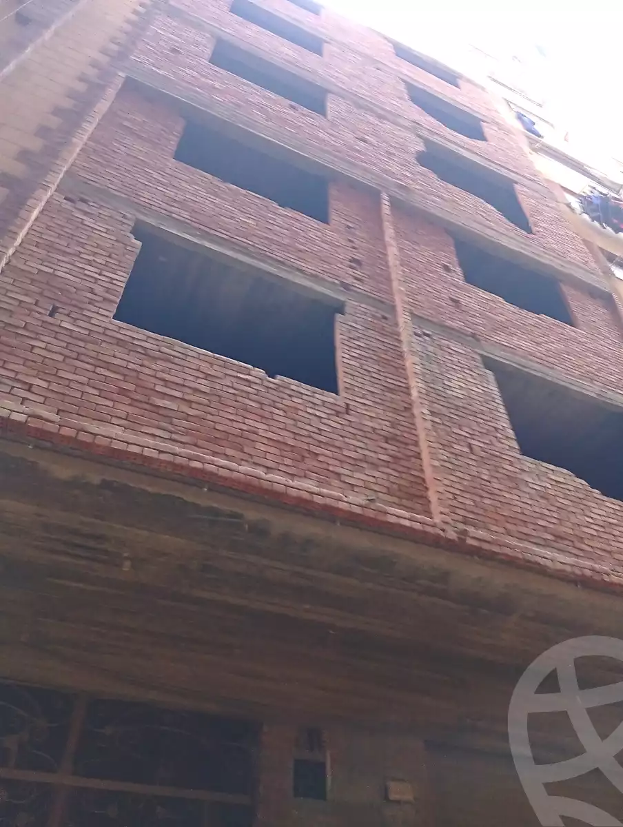 https://aqarmap.com.eg/en/listing/6660196-for-sale-cairo-helwan-kwrnysh-hlwn