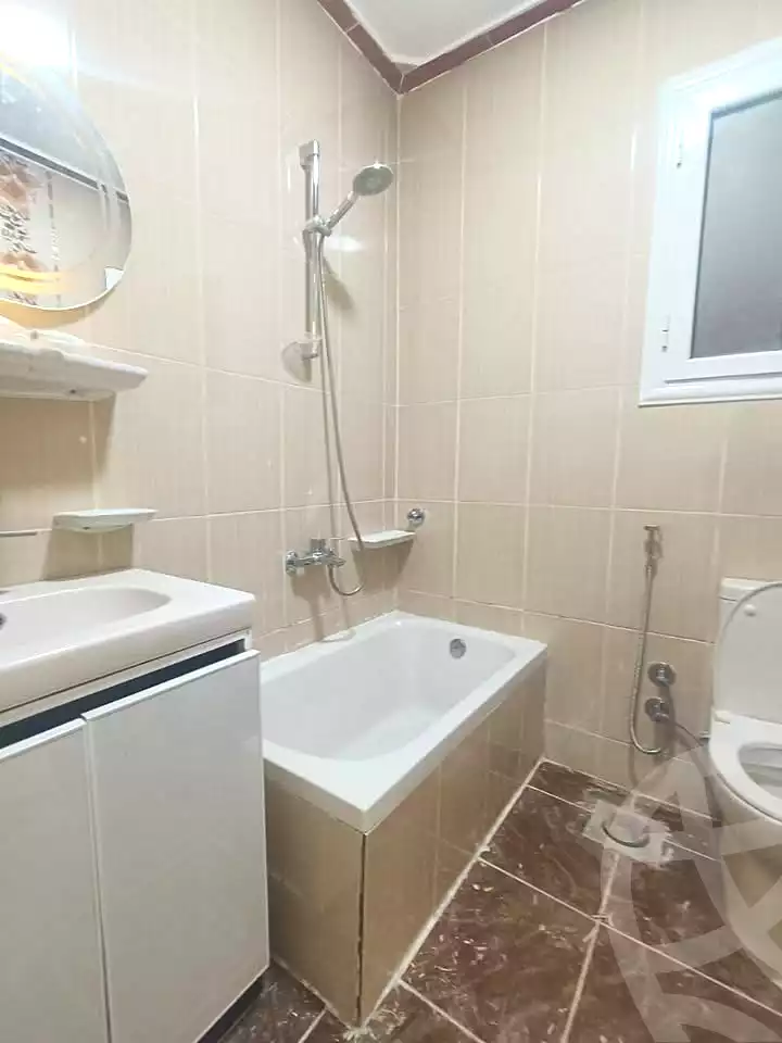 https://aqarmap.com.eg/en/listing/6660454-for-sale-alexandria-l-jmy-lbytsh-khalil-ballw-st