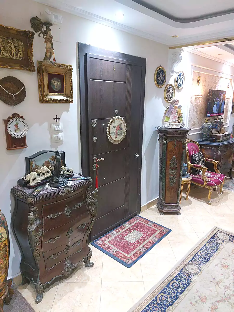 https://aqarmap.com.eg/en/listing/6660702-for-sale-cairo-ain-shams-ahmed-esmat-st