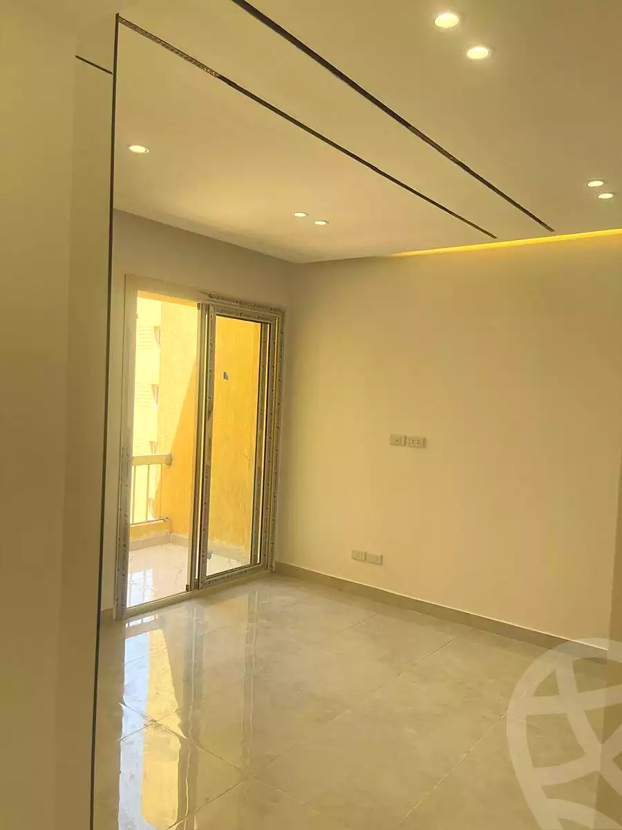 https://aqarmap.com.eg/en/listing/6660701-for-sale-cairo-6th-of-october-hadaeq-october-kmbwnd-fy-hdyq-ktwbr-ashgar-city