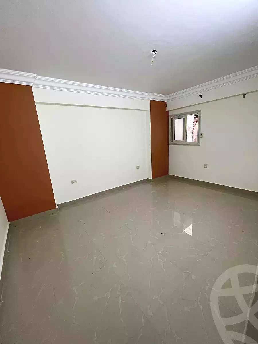 https://aqarmap.com.eg/ar/listing/6661105-for-sale-alexandria-camp-cesar-port-said-street