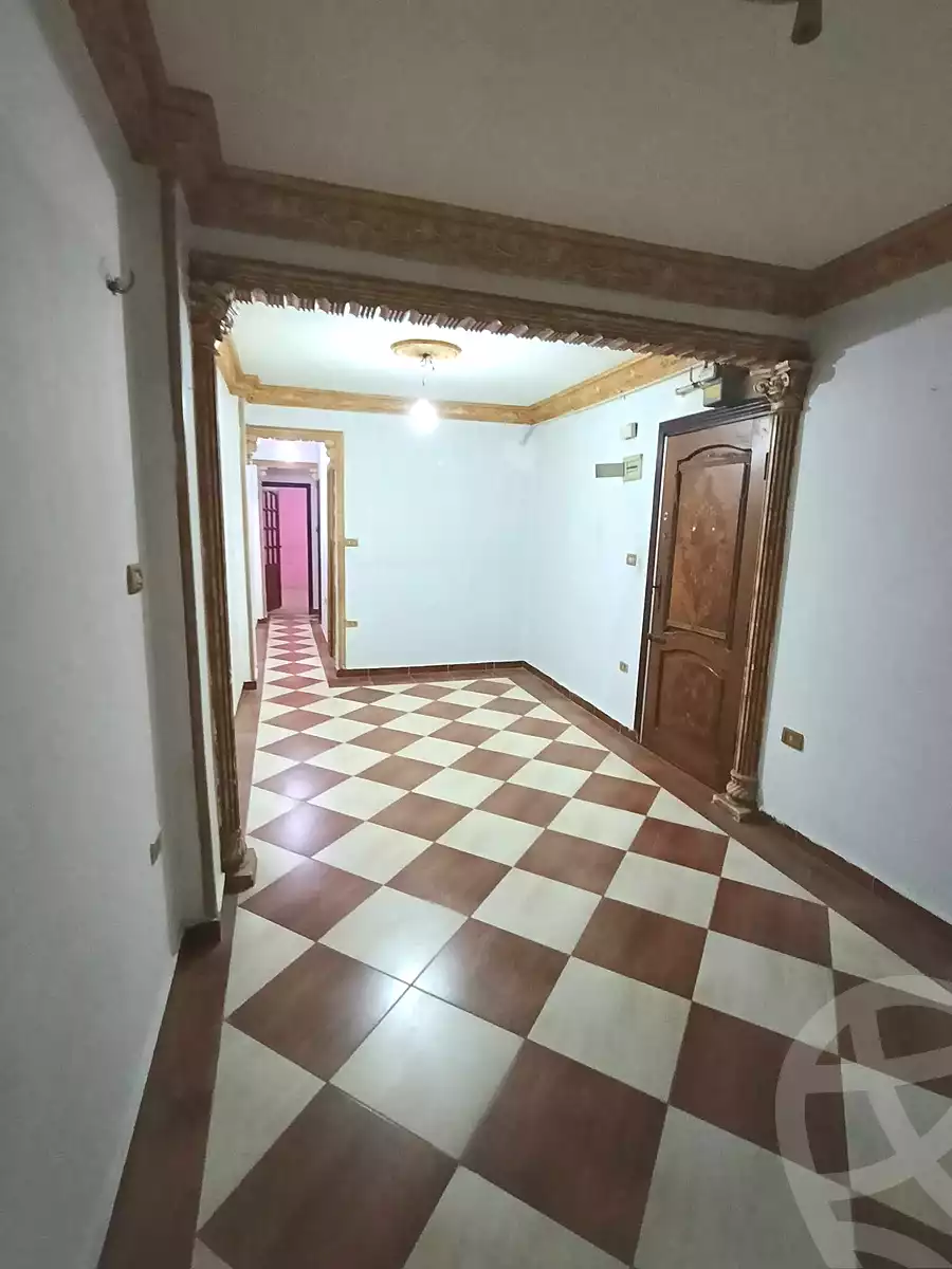 https://aqarmap.com.eg/ar/listing/6661324-for-sale-alexandria-lsywf-el-falki-street-16-el-eslah