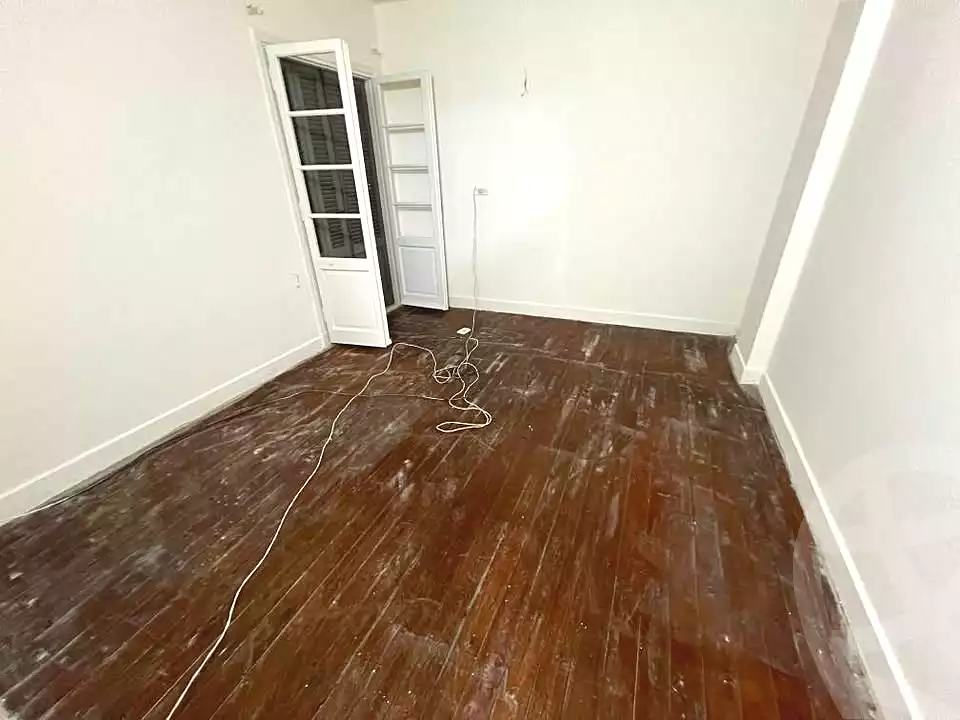 https://aqarmap.com.eg/en/listing/6661466-for-rent-alexandria-sydy-bshr