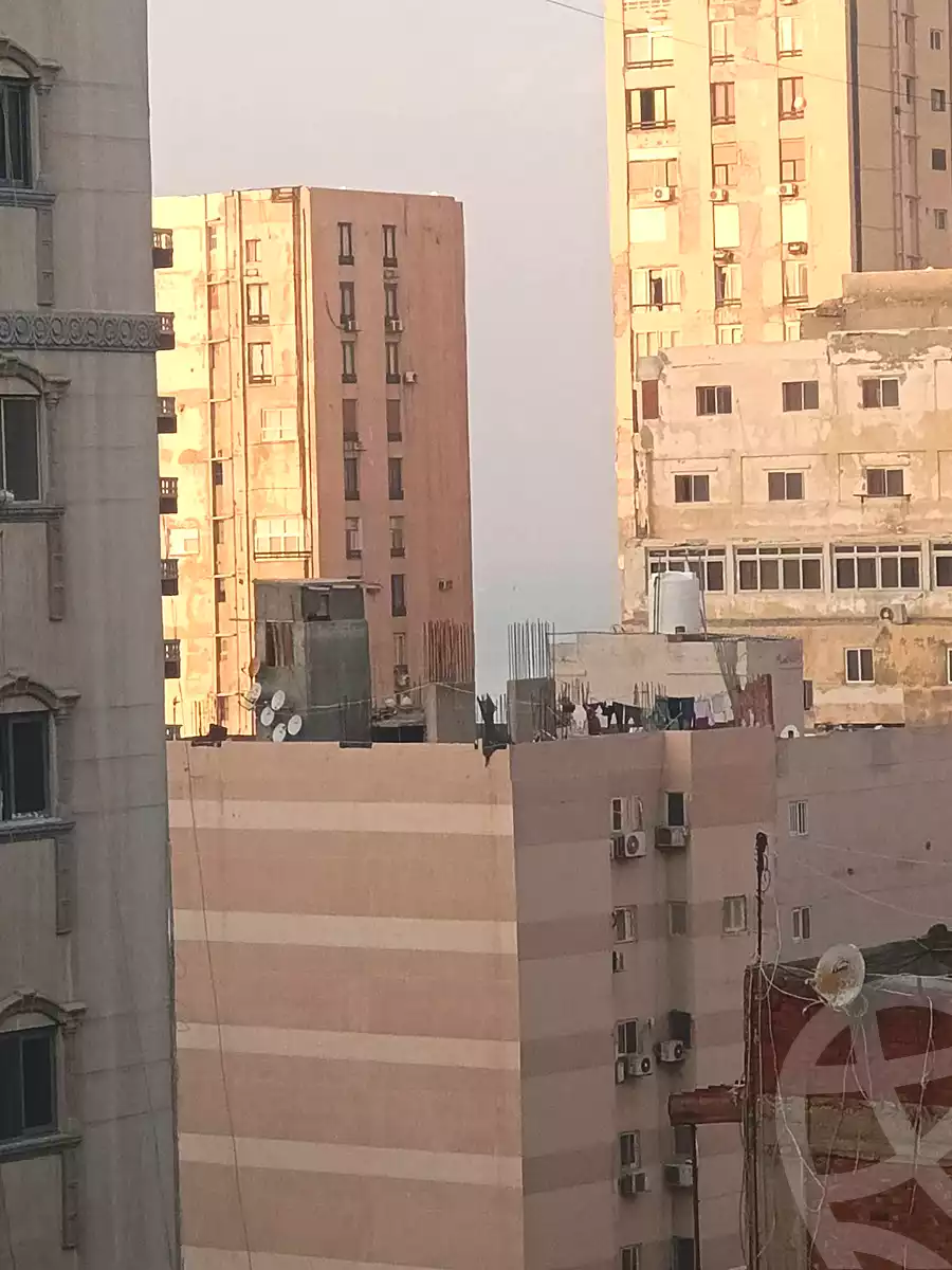 https://aqarmap.com.eg/ar/listing/6661469-for-sale-alexandria-sydy-bshr-sydy-bshr-bhry-shr-mhmwd-l-yswy