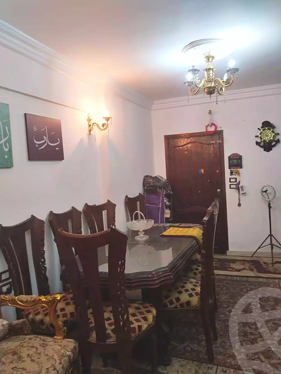 https://aqarmap.com.eg/en/listing/6661676-for-sale-alexandria-el-asafra-street-520-st