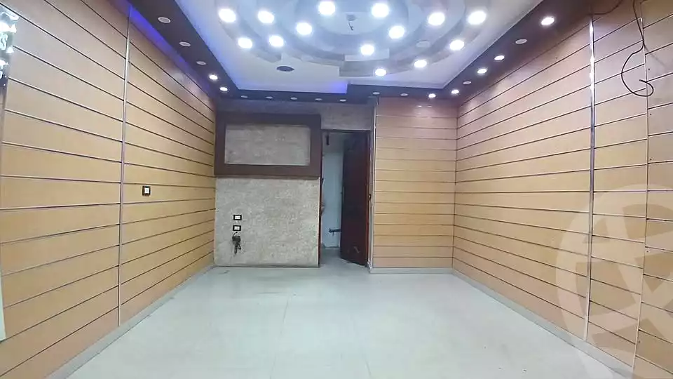 https://aqarmap.com.eg/ar/listing/6661787-for-sale-alexandria-lauran
