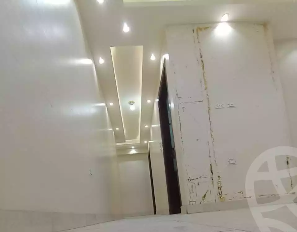 https://aqarmap.com.eg/ar/listing/6661885-for-rent-cairo-helwan-sherif-st