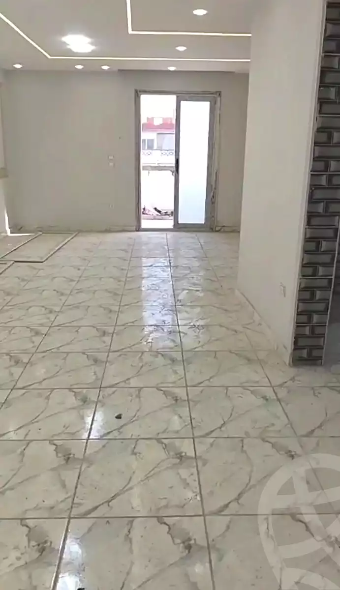 https://aqarmap.com.eg/ar/listing/6664084-for-rent-alexandria-new-miami