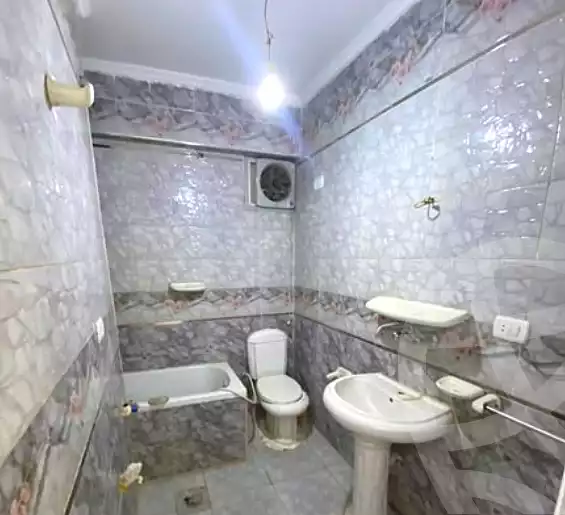 https://aqarmap.com.eg/en/listing/6664372-for-sale-alexandria-el-mandara-mohammed-ateya-st