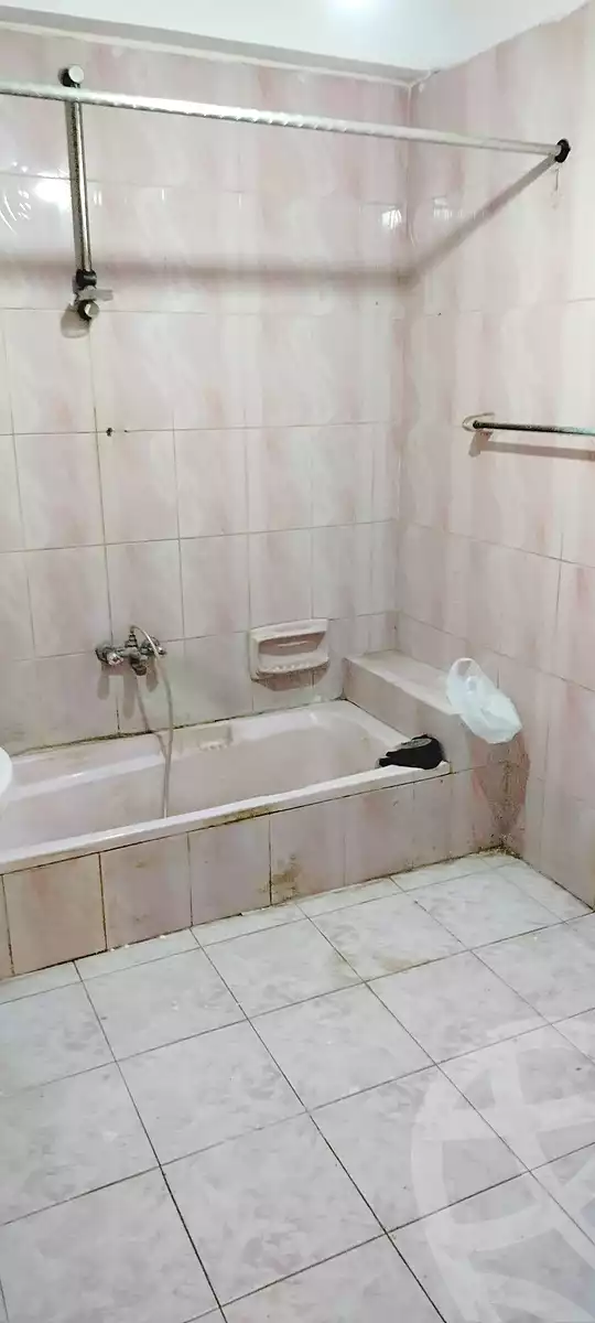 https://aqarmap.com.eg/en/listing/6664469-for-rent-gharbia-tanta-tanta-city-el-fateh-st