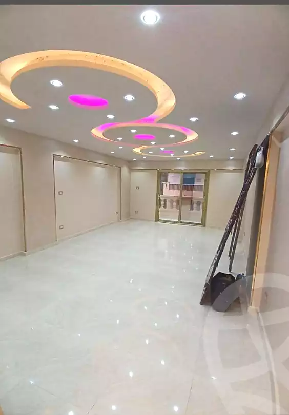https://aqarmap.com.eg/ar/listing/6664773-for-sale-alexandria-el-asafra-l-sfr-bhry