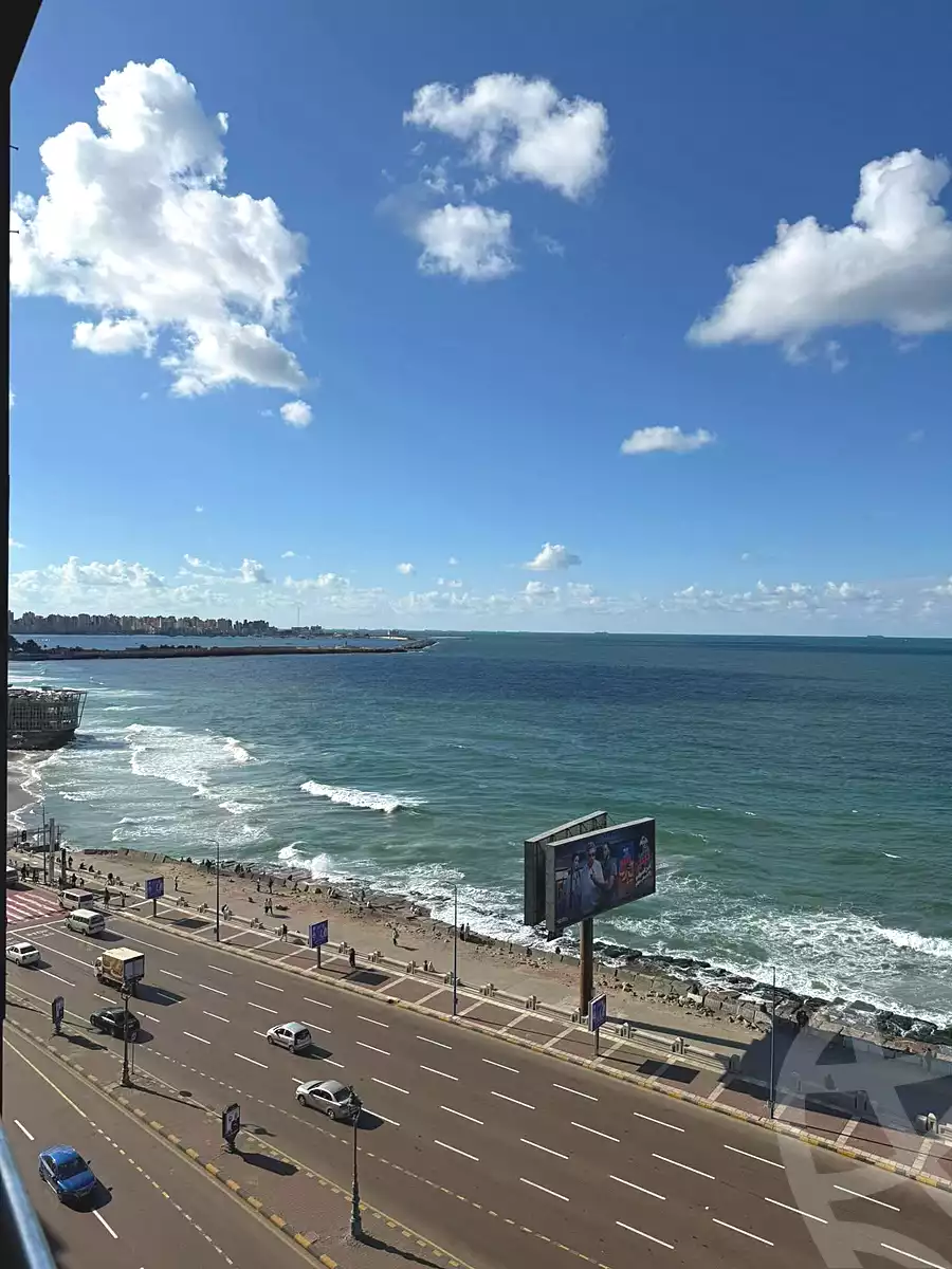 https://aqarmap.com.eg/ar/listing/6664843-for-sale-alexandria-camp-cesar