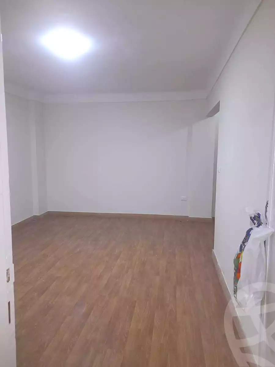 https://aqarmap.com.eg/ar/listing/6664876-for-rent-alexandria-el-asafra-l-sfr-bhry