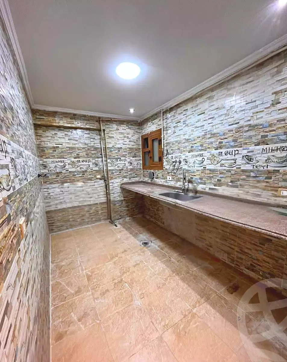 https://aqarmap.com.eg/ar/listing/6664938-for-sale-alexandria-l-jmy-lbytsh-el-reyad-st