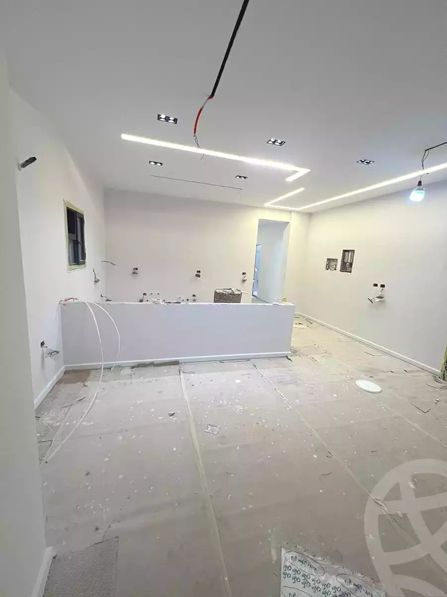 https://aqarmap.com.eg/ar/listing/6665400-for-sale-cairo-el-sheikh-zayed-city-el-hay-eltaseaa-lhy-lts