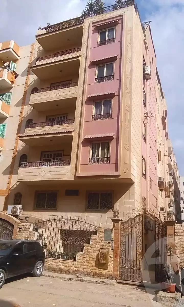 https://aqarmap.com.eg/ar/listing/6665503-for-sale-cairo-6th-of-october-el-ahyaa-neighborhood-2nd-el-saadany-st