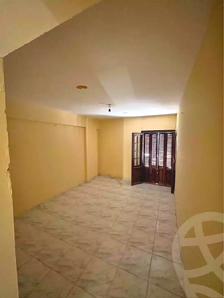 https://aqarmap.com.eg/ar/listing/6665780-for-rent-alexandria-el-asafra-shr-45