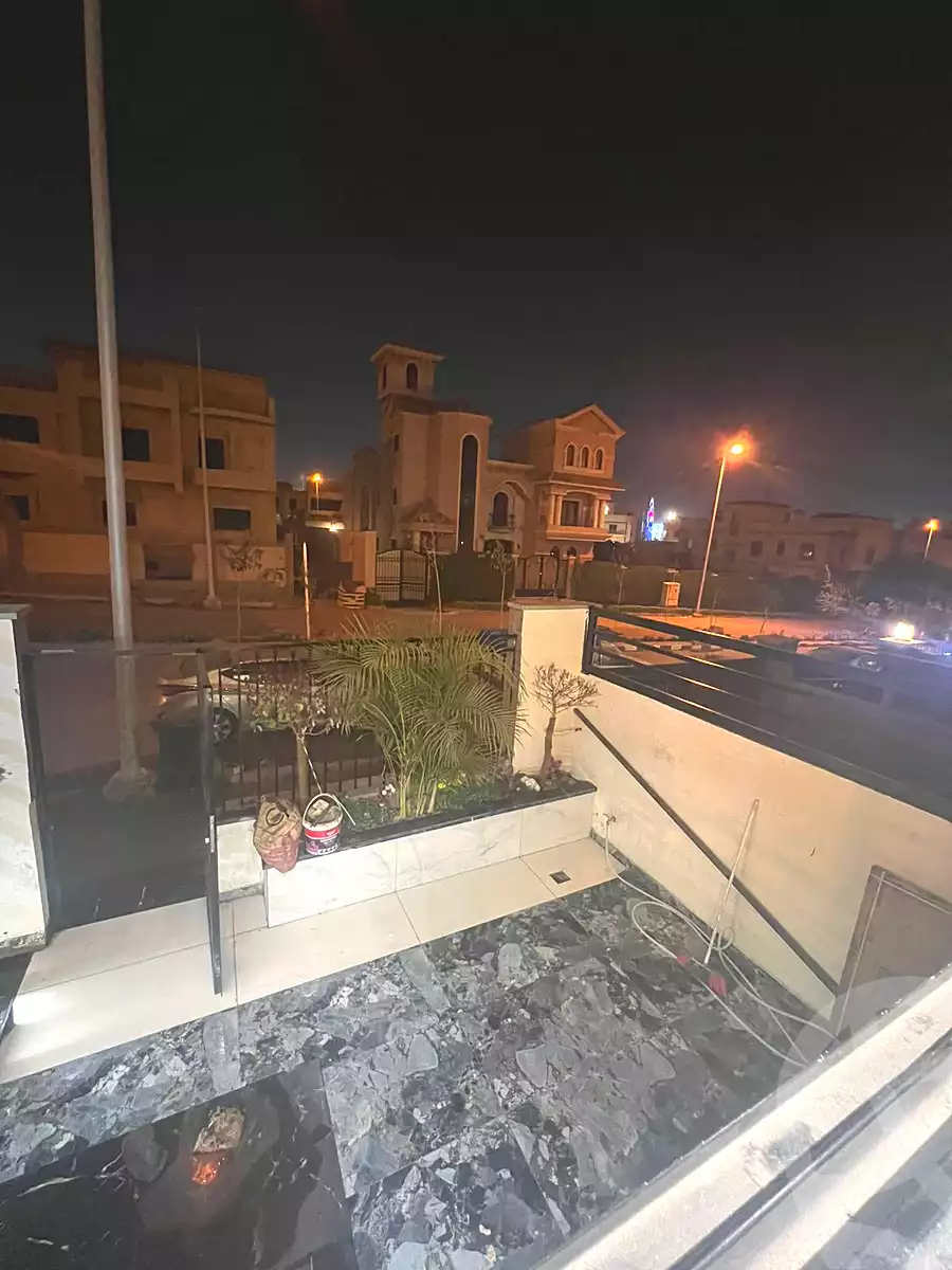 https://aqarmap.com.eg/ar/listing/6665700-for-sale-cairo-el-sheikh-zayed-city-el-hay-eltaseaa-lhy-lts