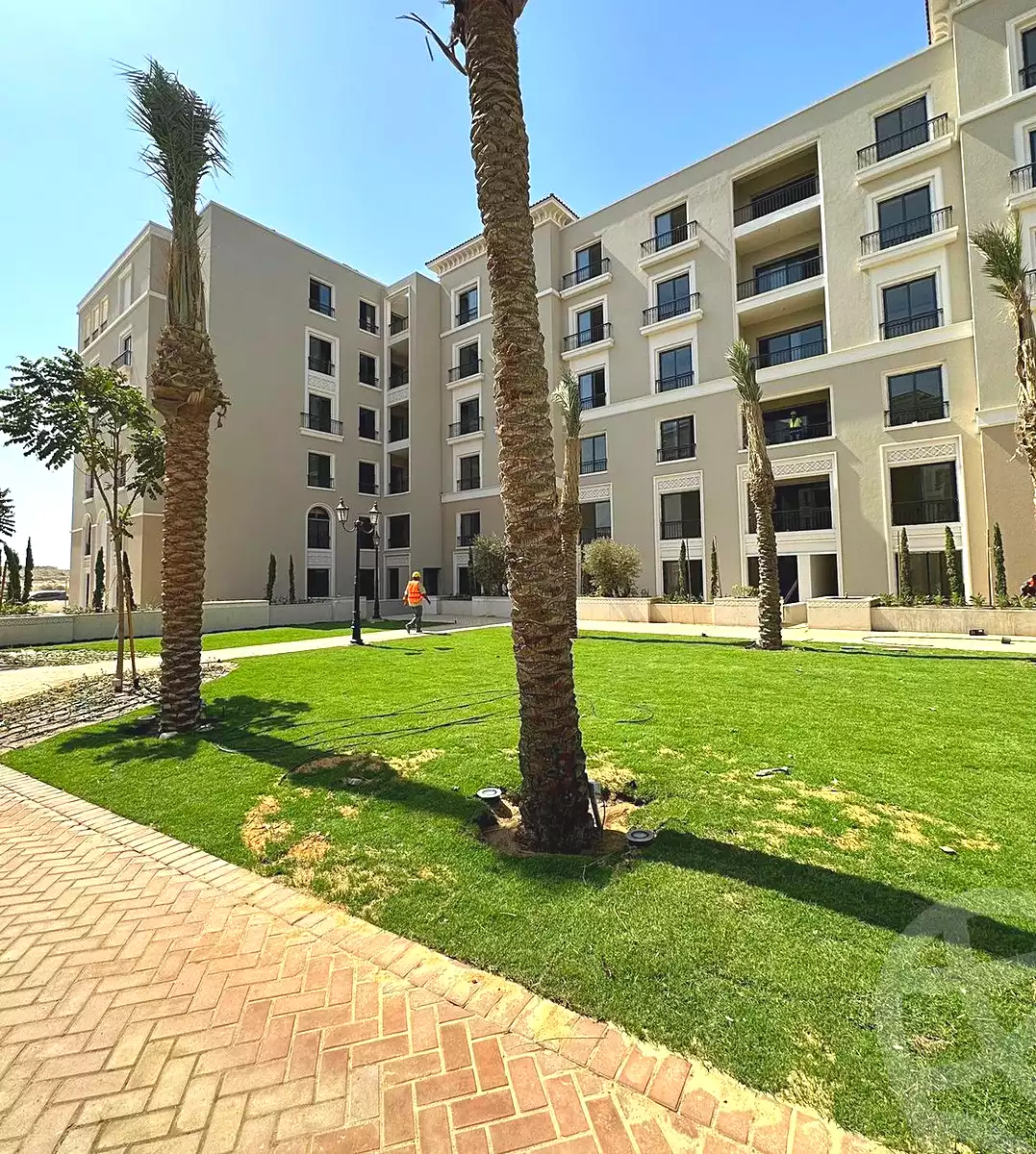 https://aqarmap.com.eg/en/listing/6665891-for-sale-cairo-el-sheikh-zayed-city-compounds-kmbwnd-fyldj-wyst-dr-llttwyr