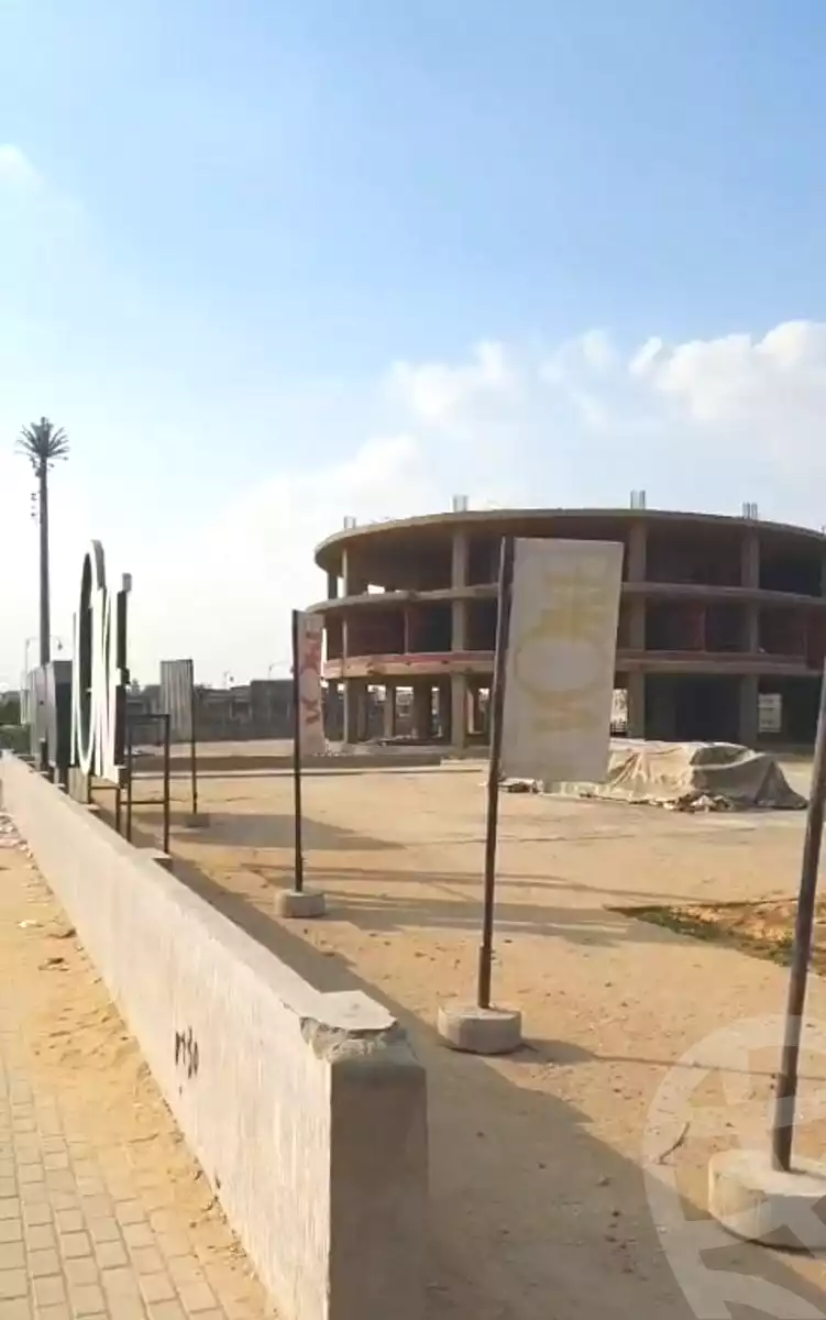 https://aqarmap.com.eg/en/listing/6666008-for-sale-cairo-new-cairo-el-sadat-axis