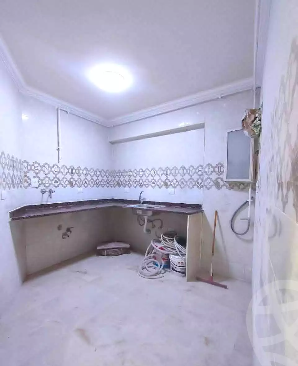 https://aqarmap.com.eg/en/listing/6666461-for-sale-alexandria-l-jmy-lbytsh-al-samalehy-1-st