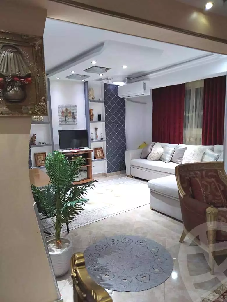 https://aqarmap.com.eg/en/listing/6667311-for-sale-cairo-helwan-zou-el-fekar-basha-st