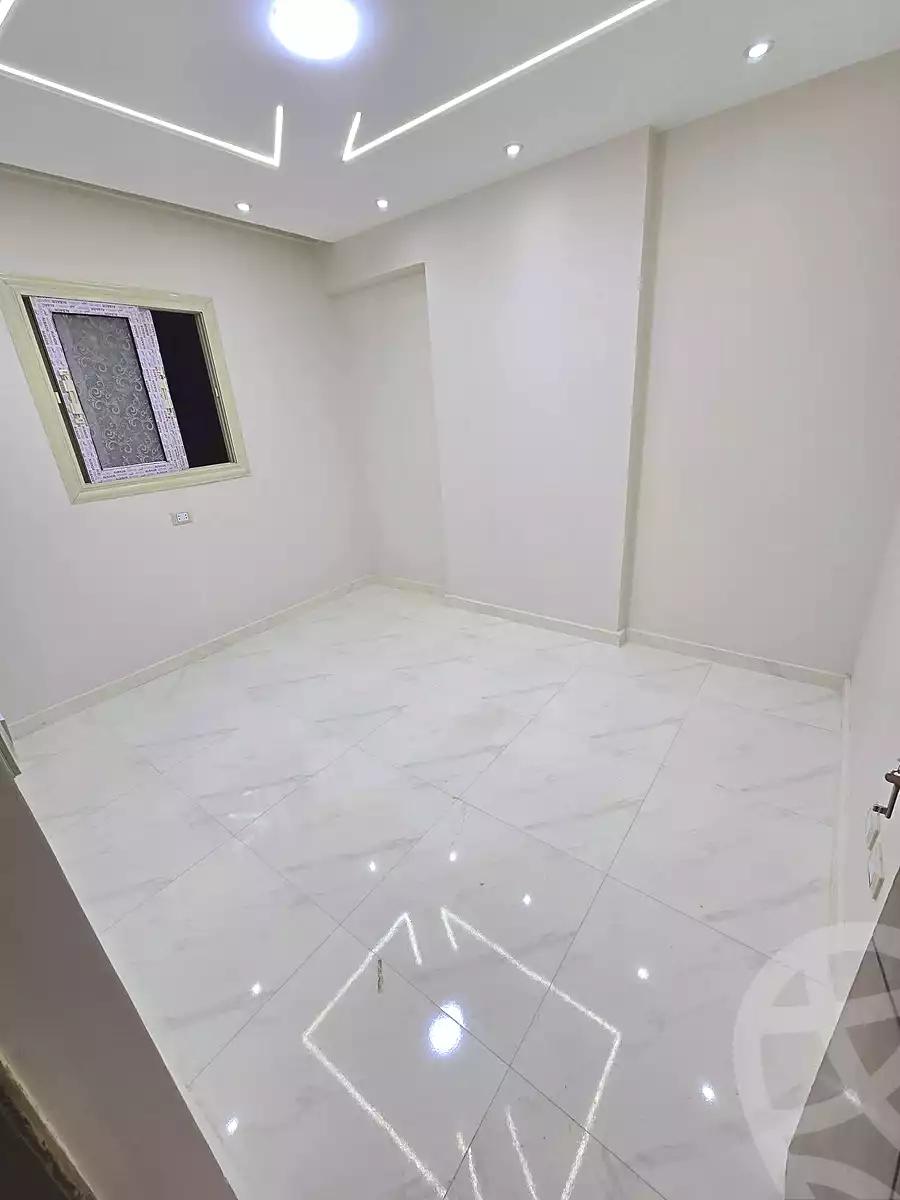 https://aqarmap.com.eg/ar/listing/6667606-for-sale-alexandria-sydy-bshr-sydy-bshr-bhry-shr-mhmwd-l-yswy