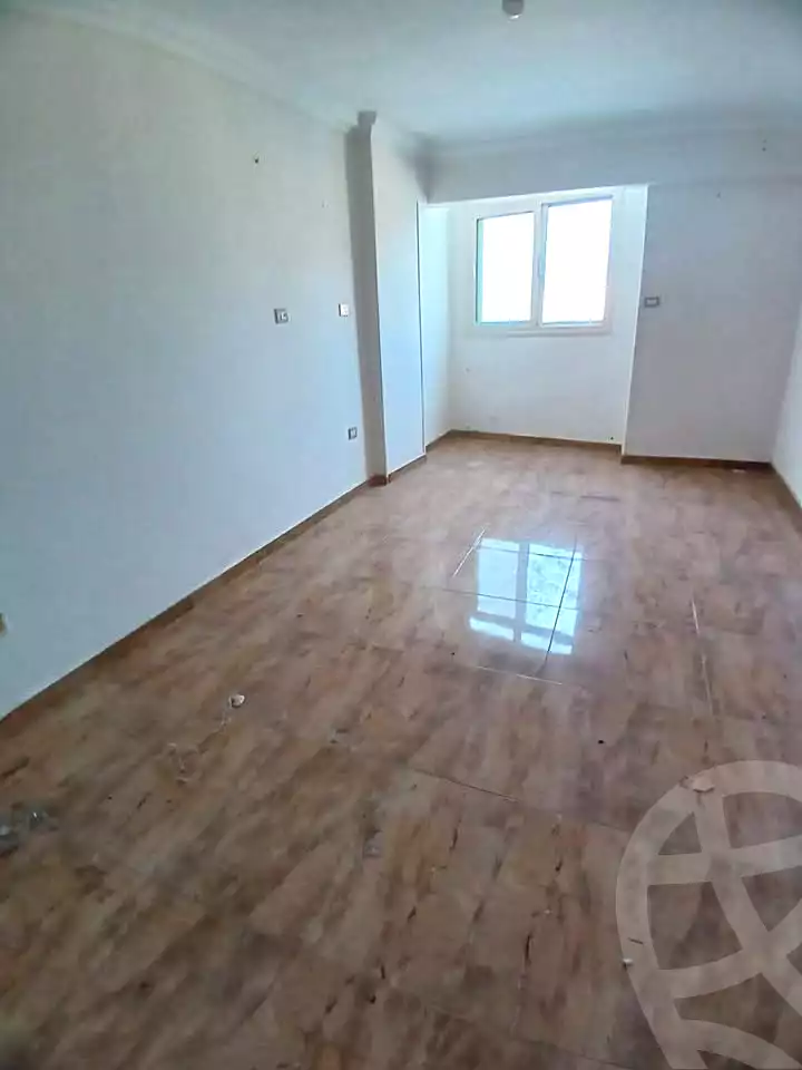 https://aqarmap.com.eg/en/listing/6667899-for-sale-alexandria-el-asafra-seyam-st