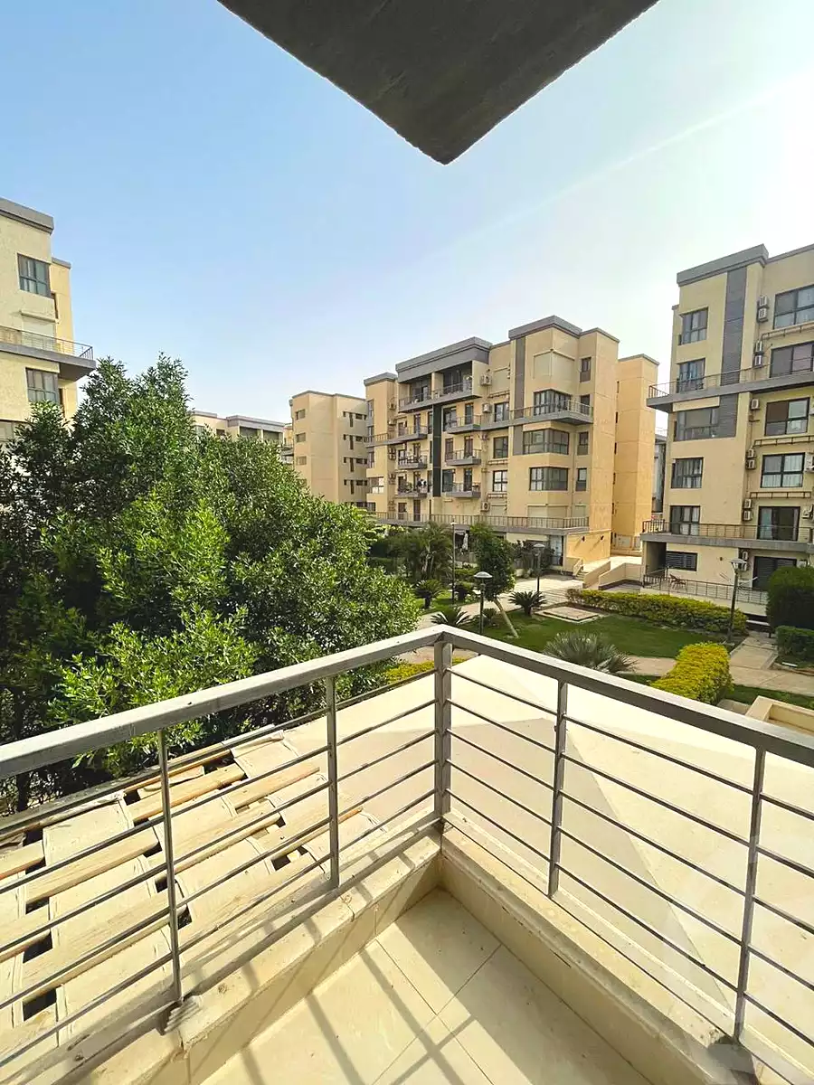 https://aqarmap.com.eg/ar/listing/6668507-for-sale-cairo-new-cairo-madinaty-eighth-zone-buildings-madinaty-b-8