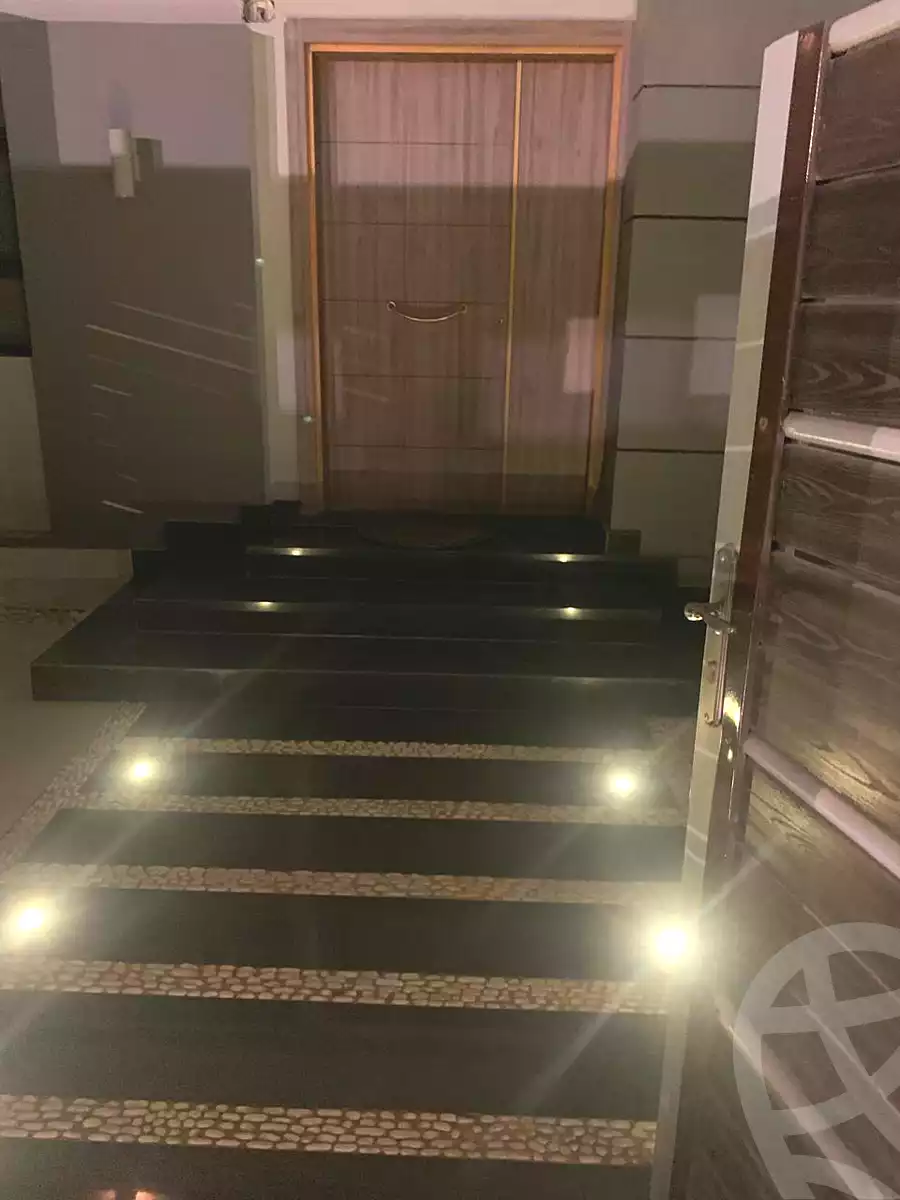 https://aqarmap.com.eg/ar/listing/6668502-for-sale-cairo-el-sheikh-zayed-city-compounds-el-patio-zahraa