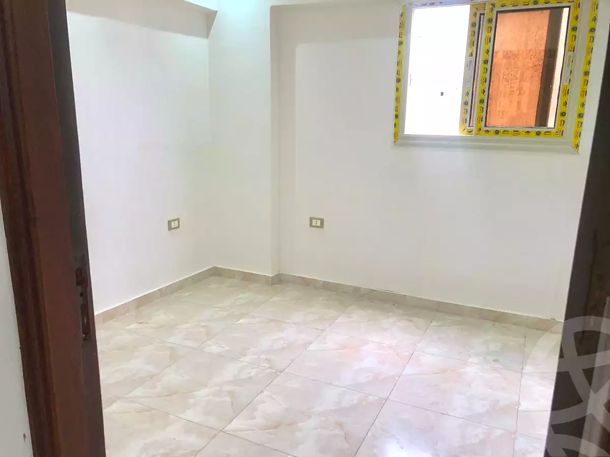 https://aqarmap.com.eg/ar/listing/6668784-for-sale-alexandria-miami-el-gaish-rd-st
