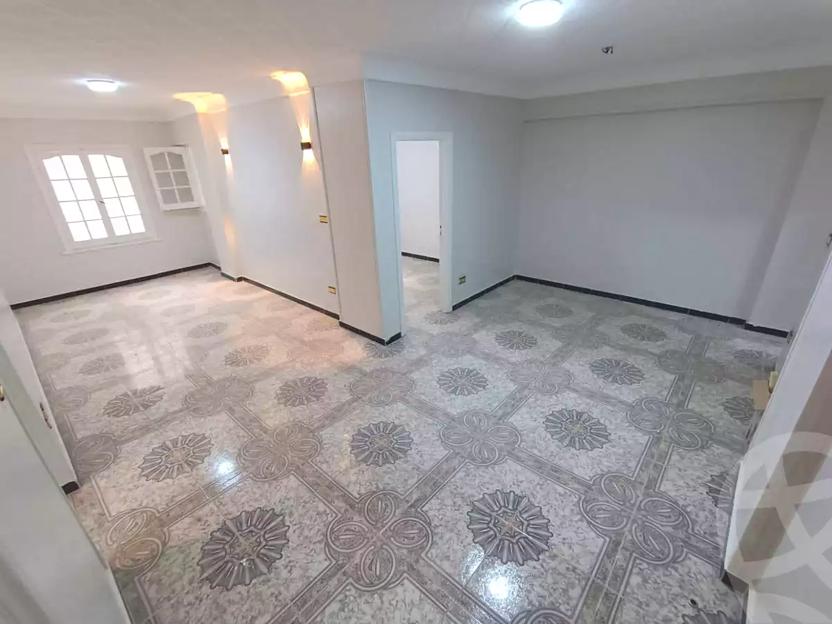 https://aqarmap.com.eg/ar/listing/6668968-for-sale-alexandria-miami-abou-el-arab-st