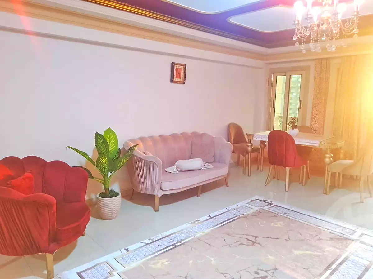 https://aqarmap.com.eg/ar/listing/6669034-for-rent-cairo-manial-kwrnysh-lmnyl