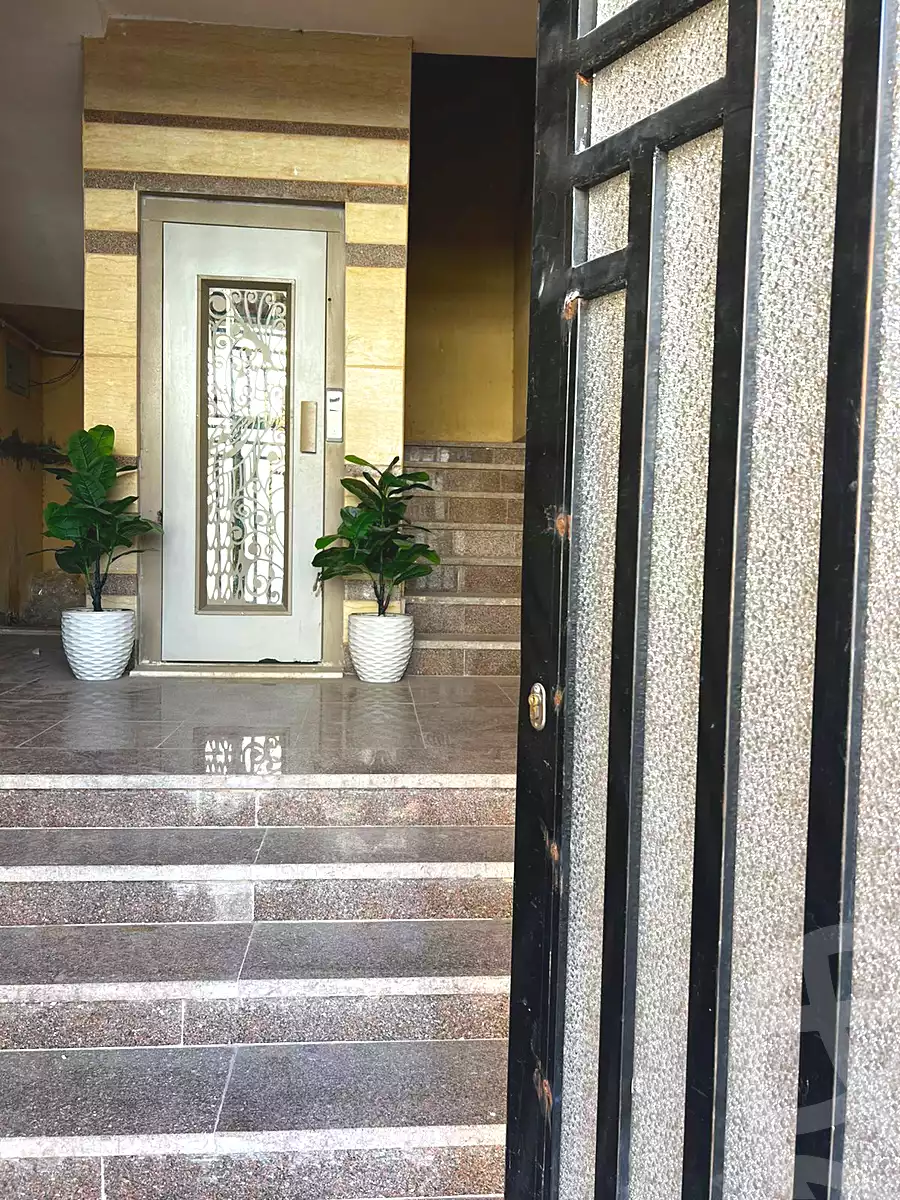 https://aqarmap.com.eg/ar/listing/6669228-for-sale-cairo-6th-of-october-mntq-fr-y-b-6-ktwbr