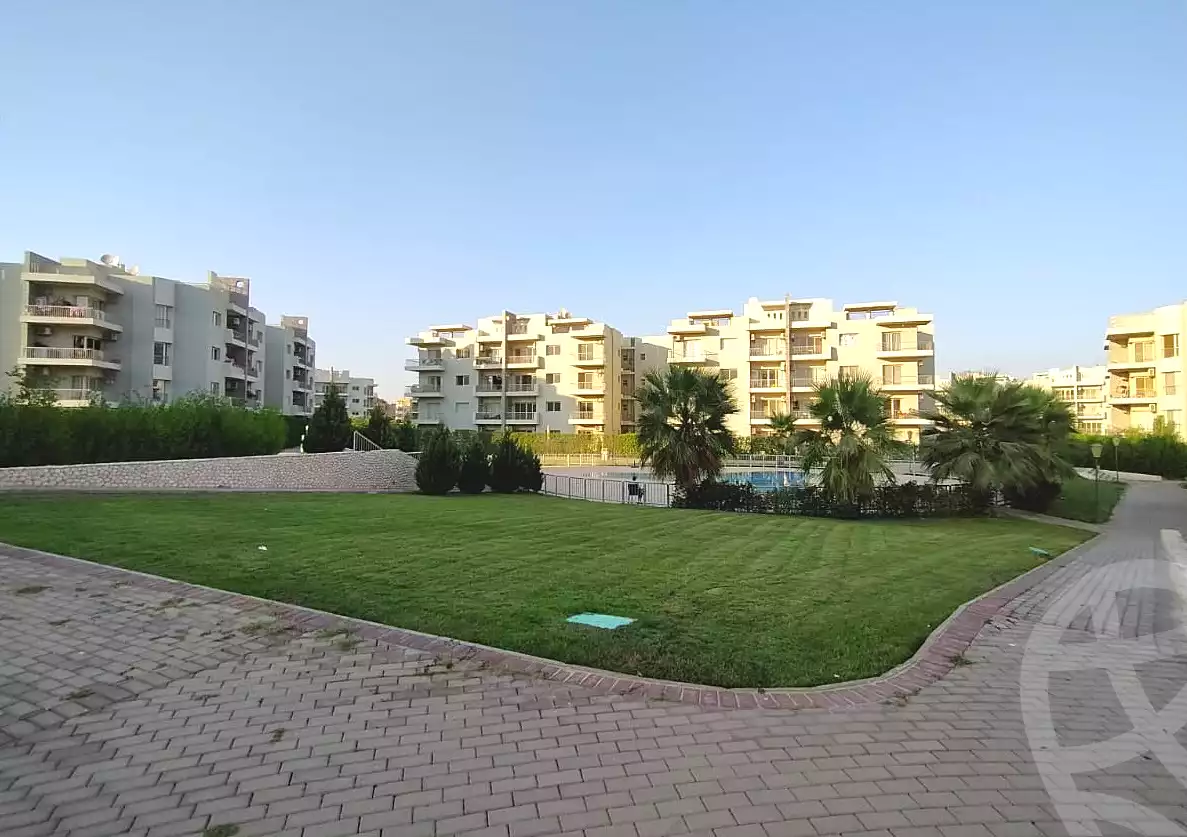 https://aqarmap.com.eg/en/listing/6669534-for-sale-cairo-el-sheikh-zayed-city-compounds-dh-drys