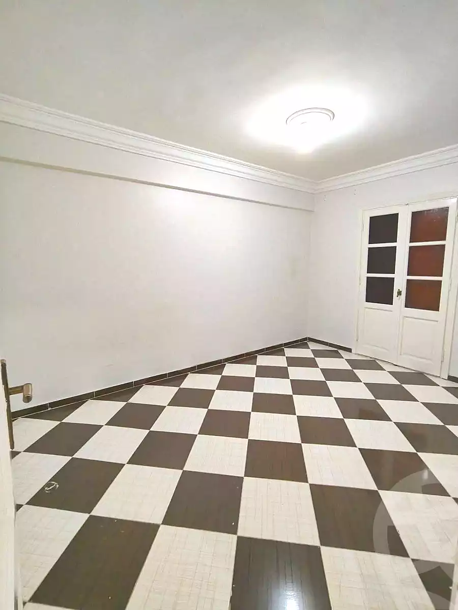 https://aqarmap.com.eg/ar/listing/6670006-for-sale-alexandria-el-asafra-l-sfr-bhry