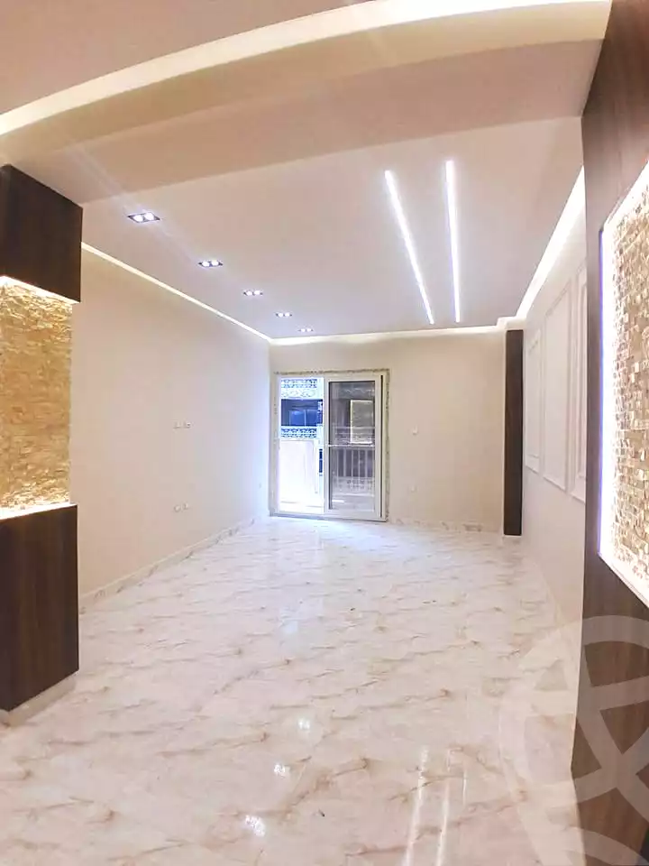 https://aqarmap.com.eg/ar/listing/6670088-for-sale-alexandria-el-asafra-l-sfr-bhry
