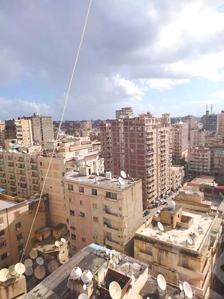 https://aqarmap.com.eg/ar/listing/6670136-for-sale-alexandria-ganaklis