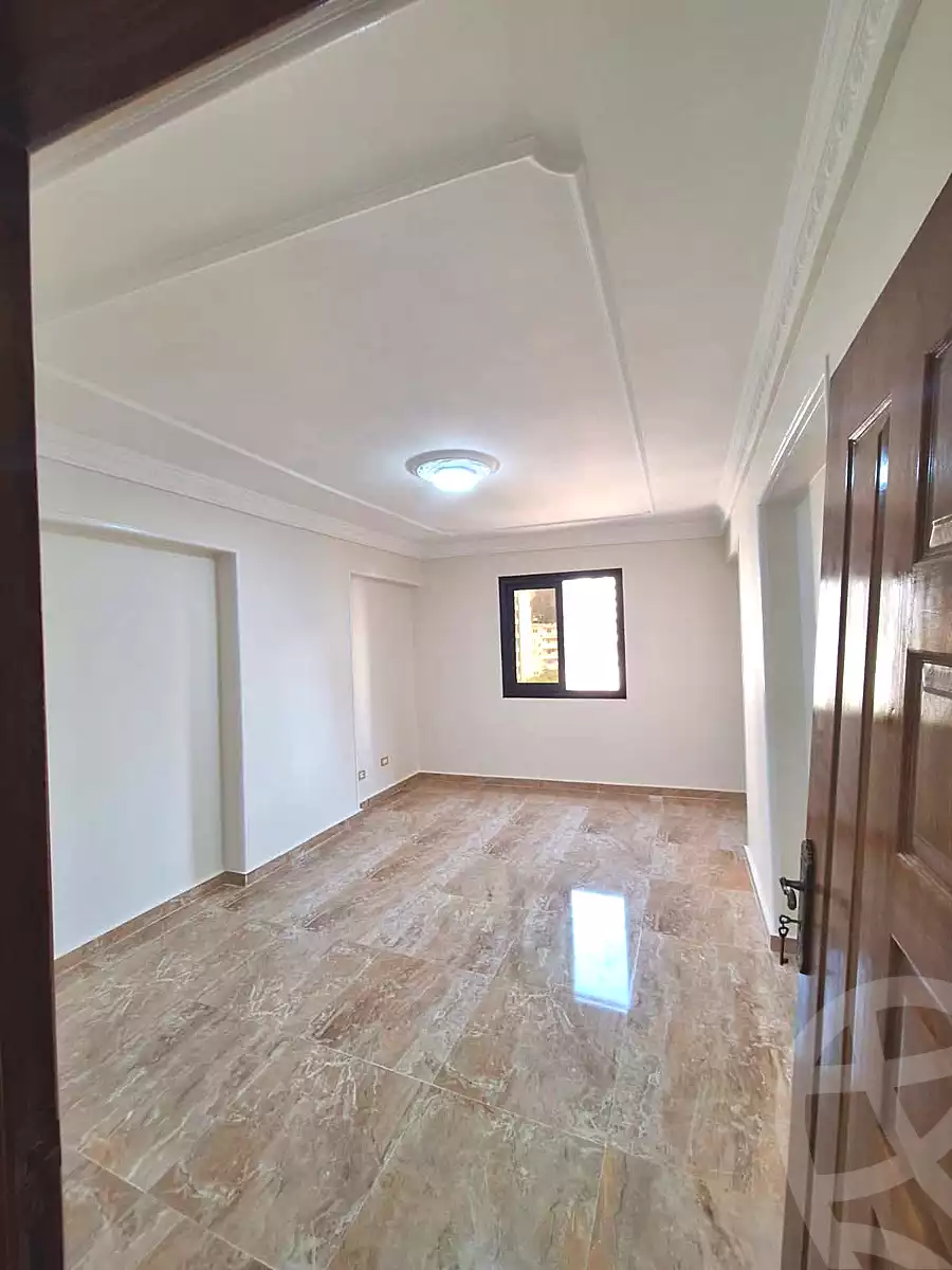 https://aqarmap.com.eg/en/listing/6670390-for-sale-alexandria-sydy-bshr-sydy-bshr-bhry