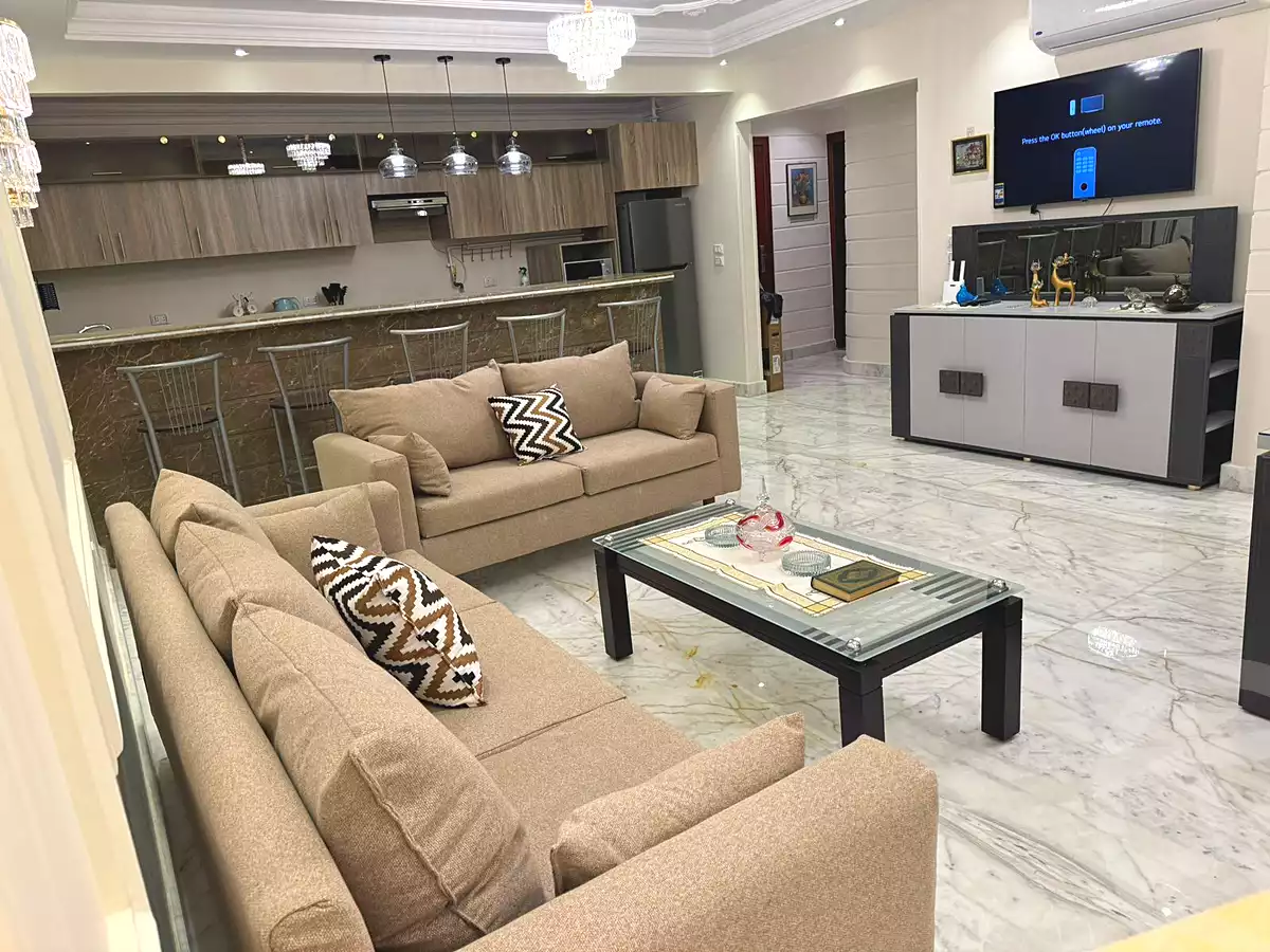 https://aqarmap.com.eg/en/listing/6670805-for-rent-cairo-new-cairo-compounds-hyde-park-centre-ville-hyde-park
