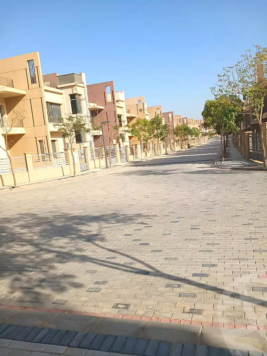 https://aqarmap.com.eg/ar/listing/6670923-for-sale-cairo-el-sheikh-zayed-city-compounds-alma