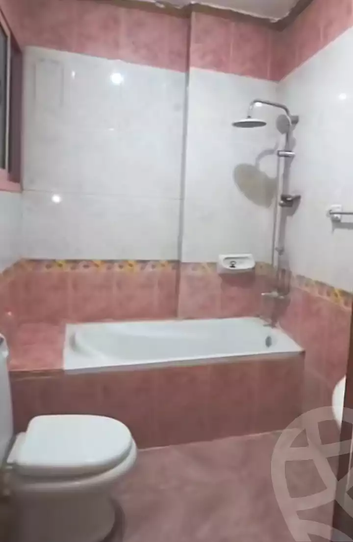 https://aqarmap.com.eg/ar/listing/6671705-for-sale-cairo-ain-shams-ain-shams-el-sharkia-el-eshrein-stt