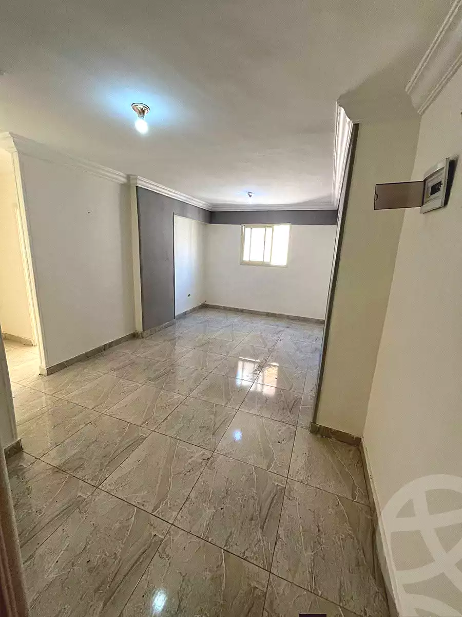https://aqarmap.com.eg/en/listing/6672256-for-sale-alexandria-el-asafra-salman-el-farsi-st