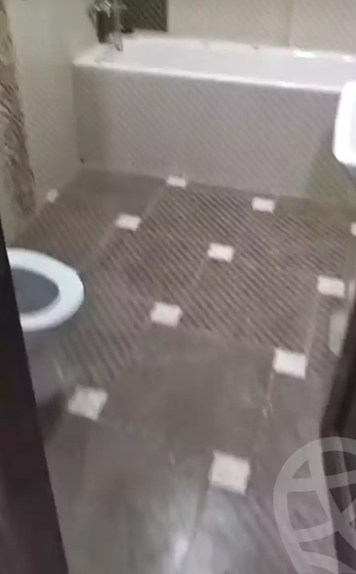 https://aqarmap.com.eg/en/listing/6672753-for-sale-cairo-nozha-2-el-khamseen-st