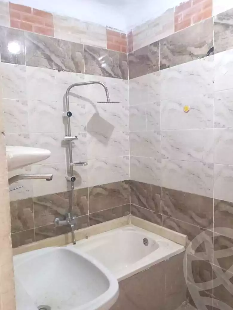 https://aqarmap.com.eg/ar/listing/6672760-for-sale-alexandria-l-jmy-lbytsh